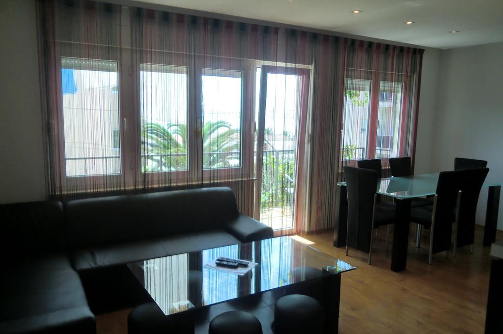 Apartments Marjan Podstrana Phòng bức ảnh