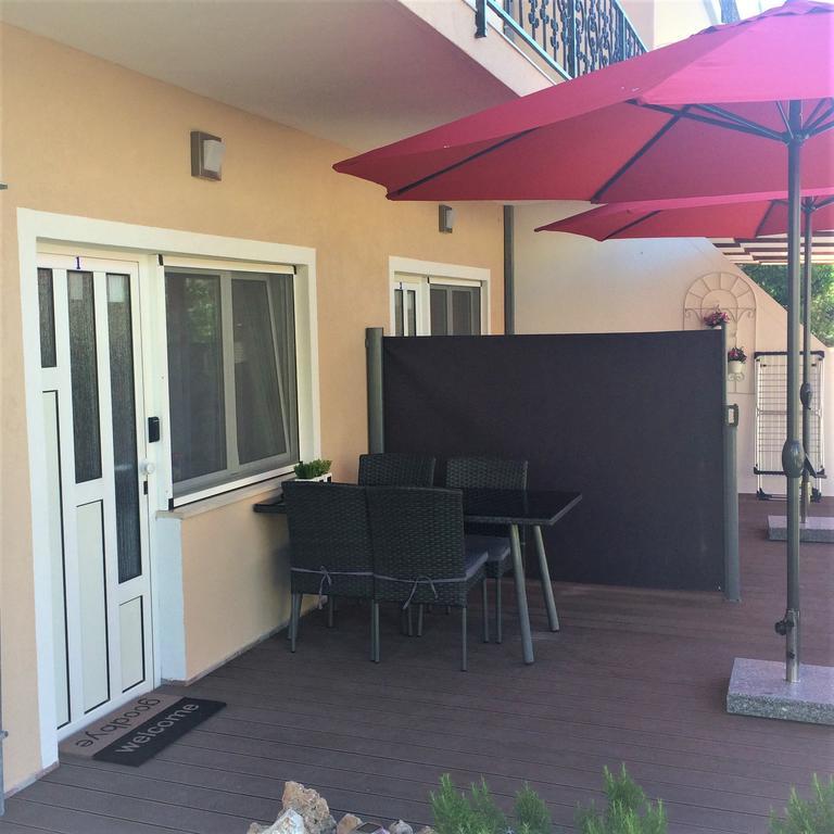 Apartments Marjan Podstrana Ngoại thất bức ảnh